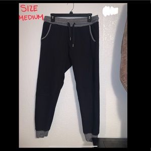 Joggers/Sweats